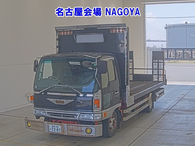 TOYOTA DYNA