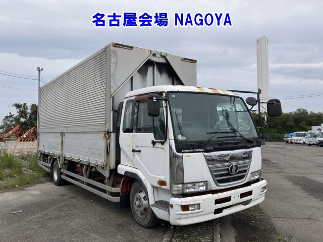 NISSAN CONDOR — фото