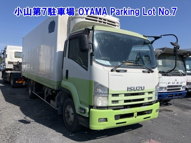ISUZU FORWARD — фото
