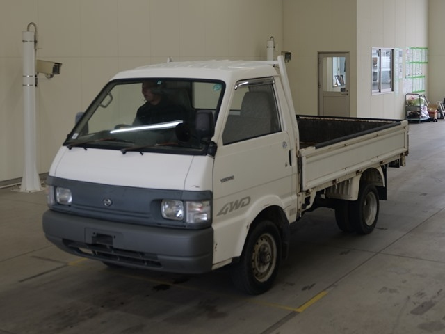 NISSAN VANETTE TRUCK
