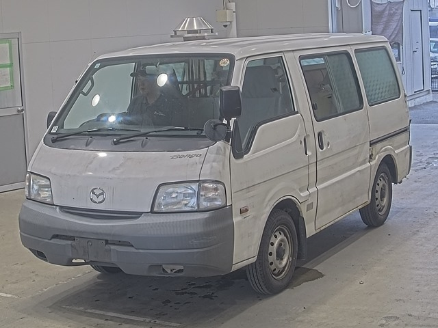 MAZDA BONGO VAN