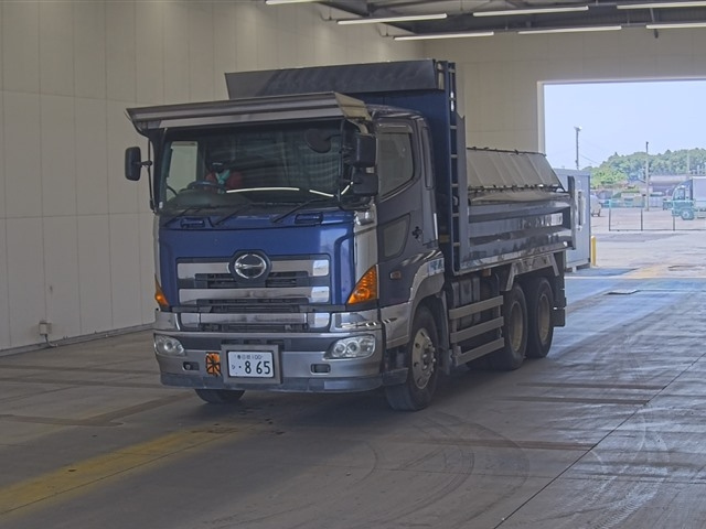 HINO TRUCK