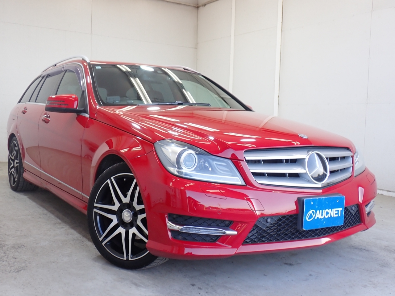 MERCEDES-BENZ C — фото
