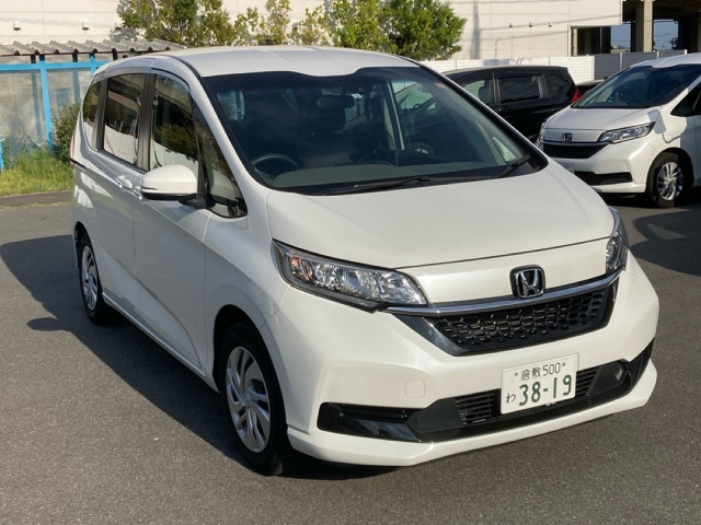 HONDA FREED — фото