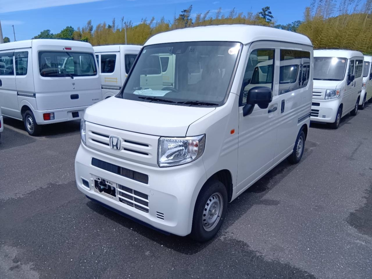 HONDA N-VAN