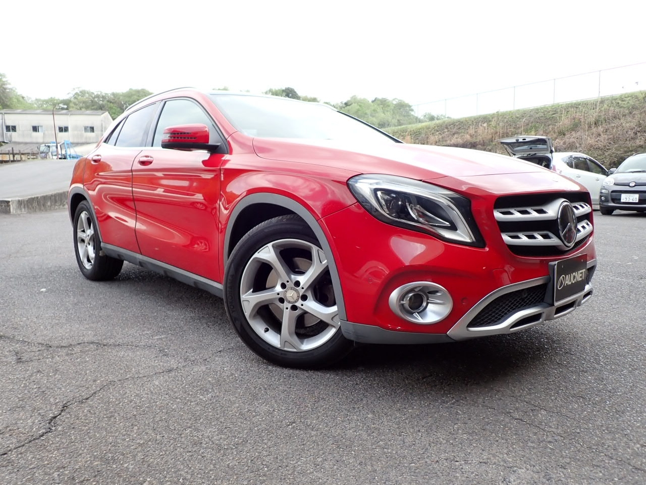 MERCEDES-BENZ GLA — фото