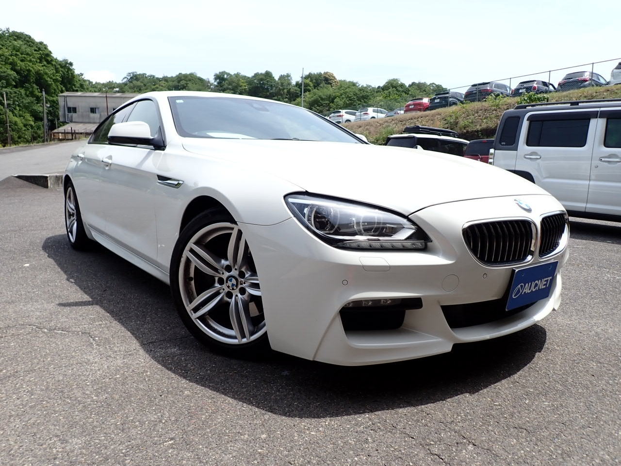 BMW 6 SERIES