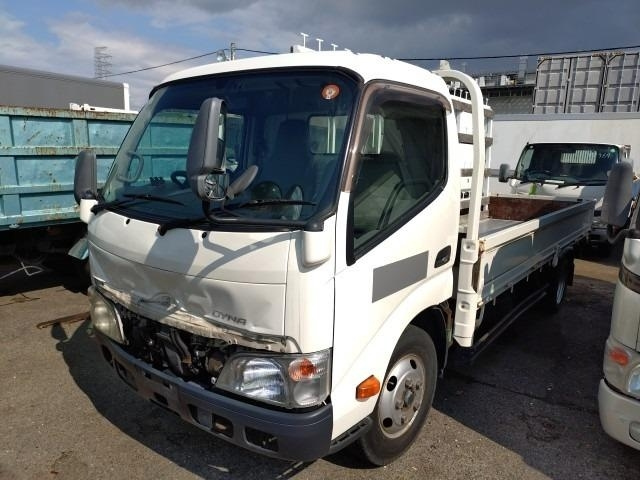 TOYOTA DYNA