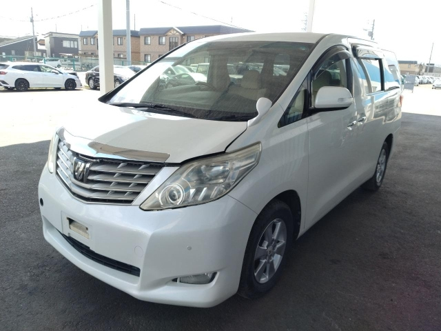 TOYOTA ALPHARD — фото