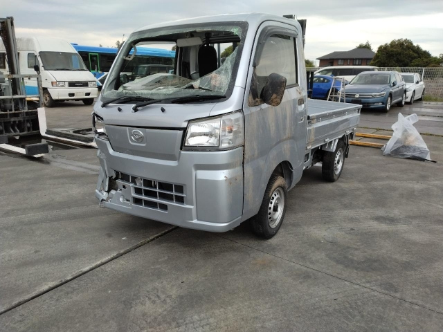 DAIHATSU HIJET — фото
