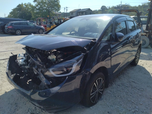 HONDA FIT — фото