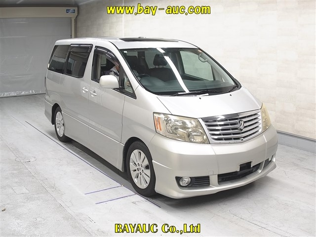 TOYOTA ALPHARD — фото