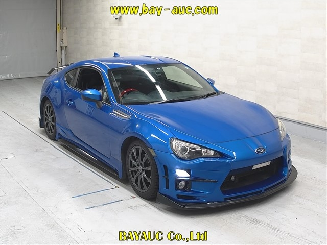 SUBARU BRZ — фото