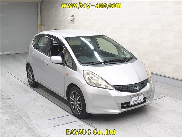 HONDA FIT — фото