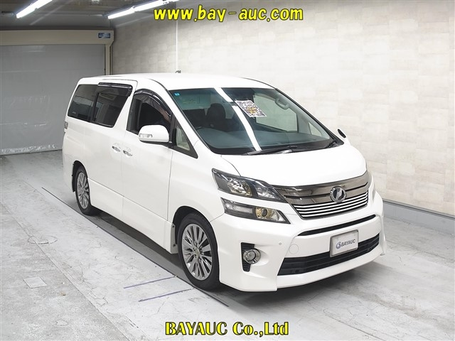 TOYOTA VELLFIRE