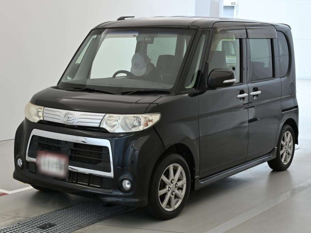 DAIHATSU TANTO — фото