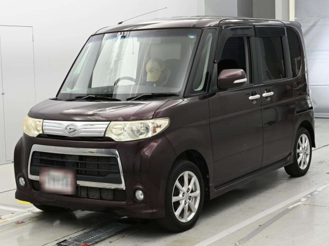 DAIHATSU TANTO — фото