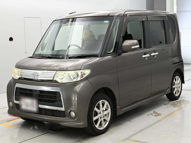 DAIHATSU TANTO — фото