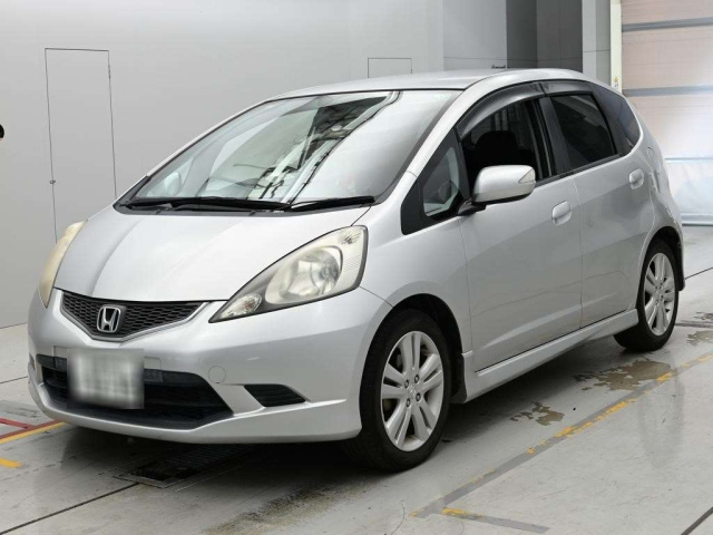 HONDA FIT — фото