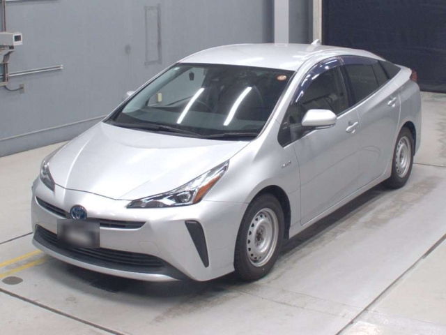 TOYOTA PRIUS — фото