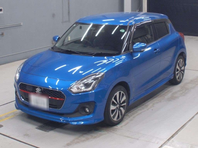 SUZUKI SWIFT — фото