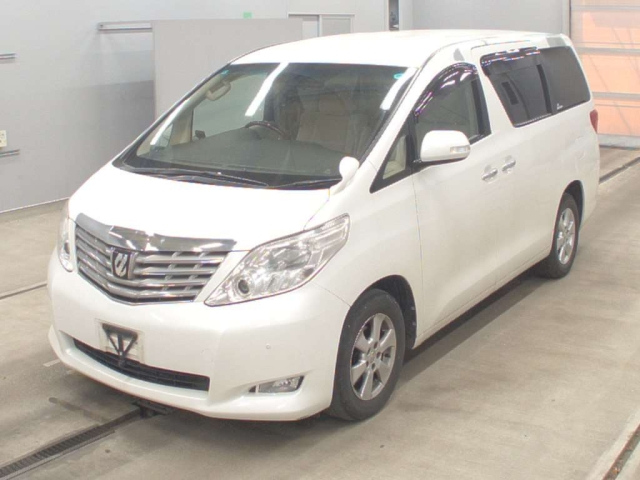 TOYOTA ALPHARD — фото
