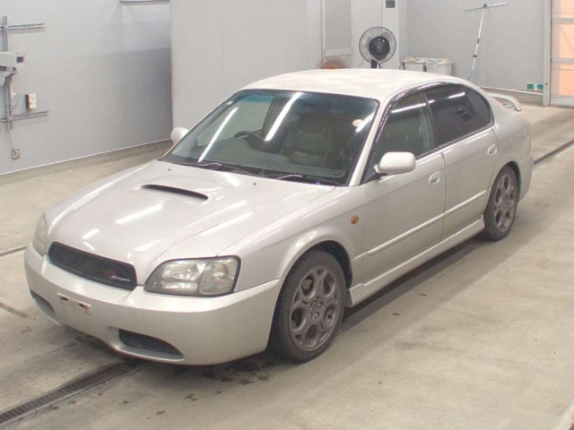 SUBARU LEGACY B4