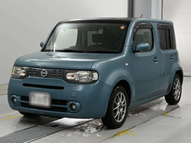 NISSAN CUBE — фото