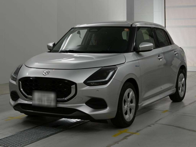 SUZUKI SWIFT — фото