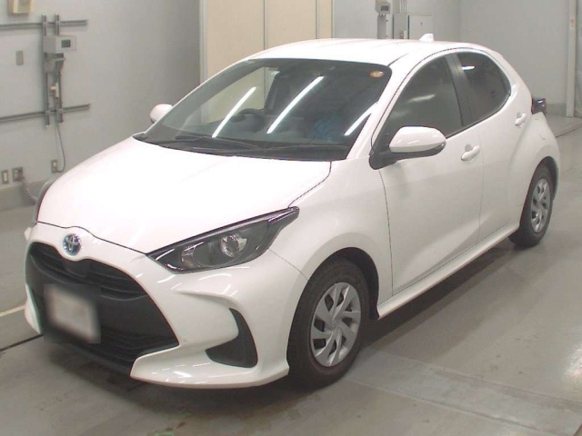 TOYOTA YARIS — фото