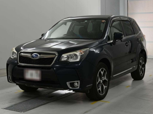 SUBARU FORESTER — фото