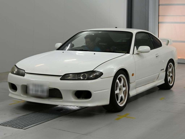 NISSAN SILVIA — фото