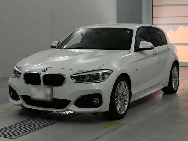 BMW 1 — фото