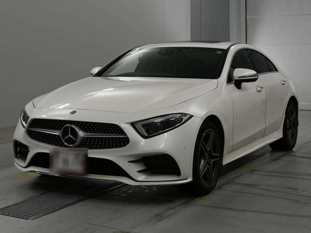 MERCEDES-BENZ CLS — фото