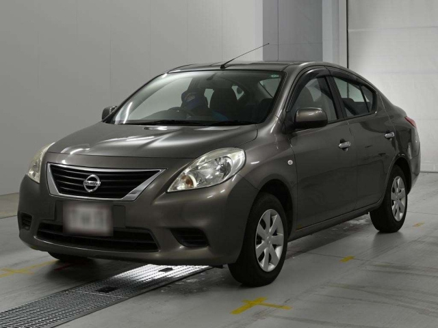 NISSAN LATIO