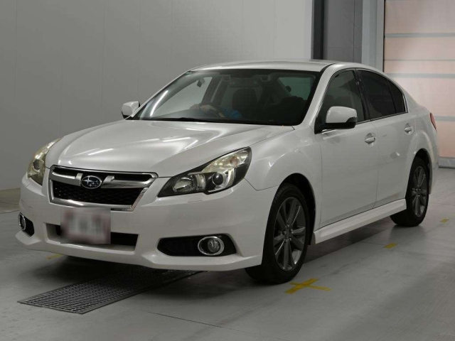 SUBARU LEGACY B4