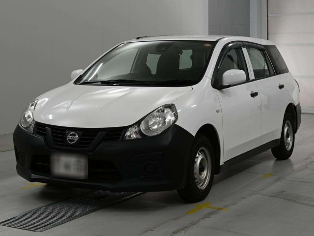 NISSAN AD