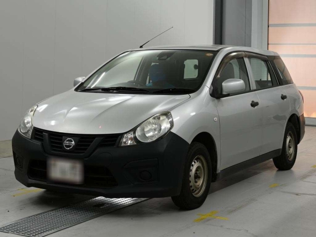 NISSAN AD