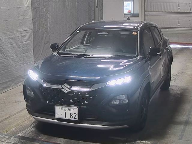 SUZUKI FRONX — фото