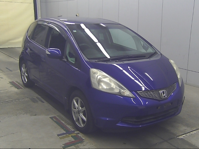 HONDA FIT — фото