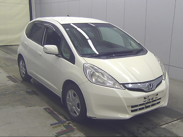 HONDA FIT — фото