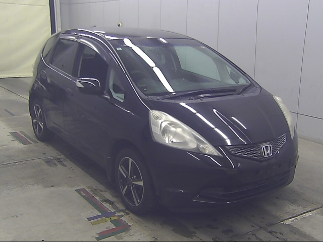 HONDA FIT — фото