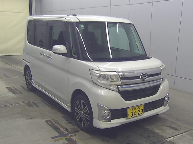 DAIHATSU TANTO — фото