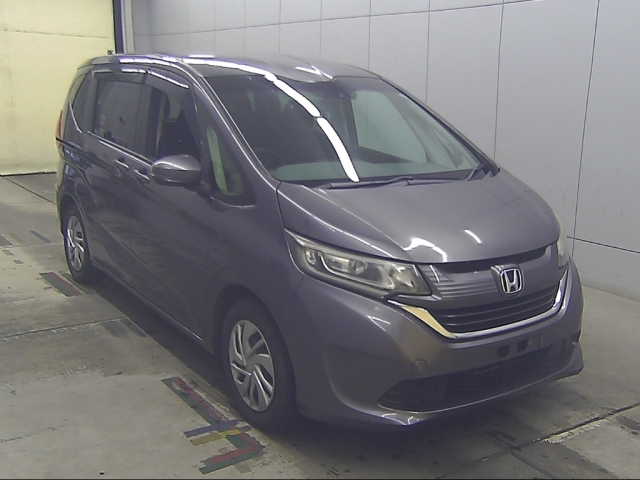 HONDA FREED — фото