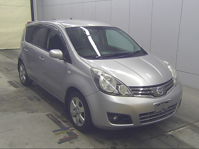 NISSAN NOTE — фото
