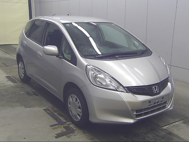 HONDA FIT — фото