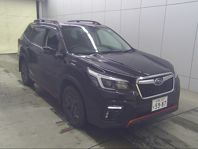SUBARU FORESTER — фото
