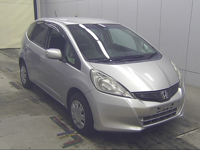 HONDA FIT — фото
