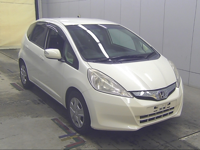 HONDA FIT — фото