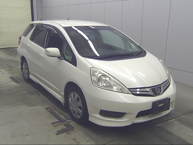 HONDA FIT — фото